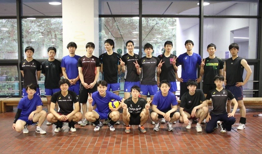 職場の方達の写真